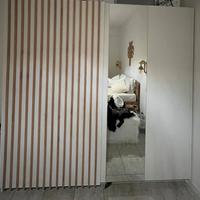 Armadio ante scorrevoli con specchio