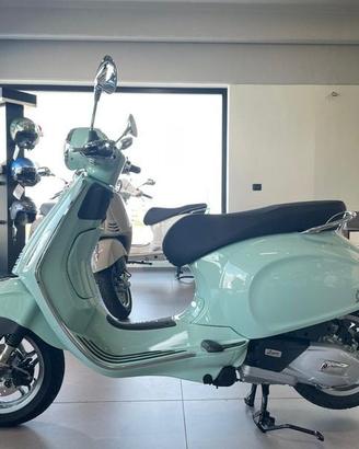 Vespa 125 Primavera RST E5+ ABS VERDE AMABILE...