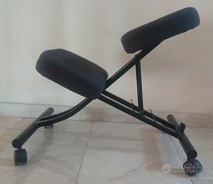 Sedia con appoggio per ginocchia