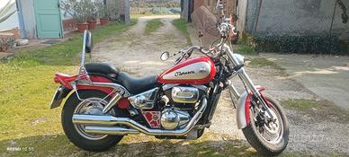 SUZUKI MARAUDER 800