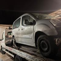 berlingo 2014 incidentato