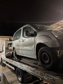 berlingo 2014 incidentato