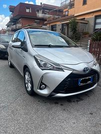 Toyota yaris 1.5 Active Hybrid