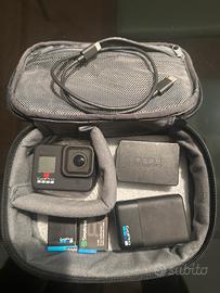 GO PRO 8 + ACCESSORI (VEDI DESCRIZIONE)