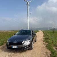 Skoda Octavia 2.0 TDI EVO SCR DSG Wagon Executive