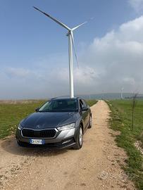 Skoda Octavia 2.0 TDI EVO SCR DSG Wagon Executive