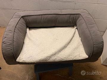 Divano ortopedico per cani grigio
