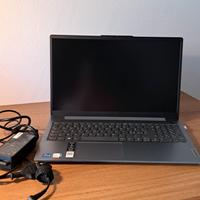 Lenovo IdeaPad 3 17" – i7 1355U, 16GB RAM, 512GB