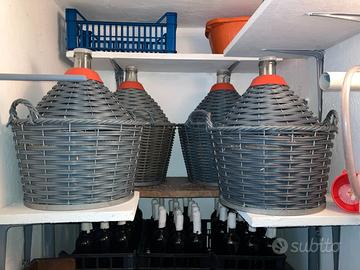 Damigiane , fiaschi , bottiglie , etc.