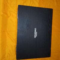 scatole di pennelli,pennarelli,matite, tempera