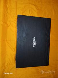 scatole di pennelli,pennarelli,matite, tempera