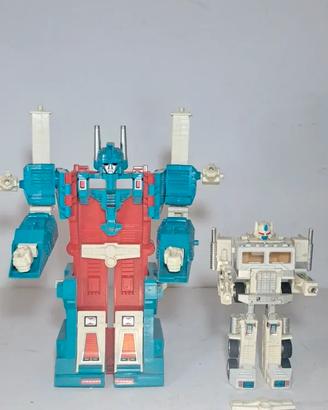 Transformers G1 Gig Convoy Ultra magnus robot toy 