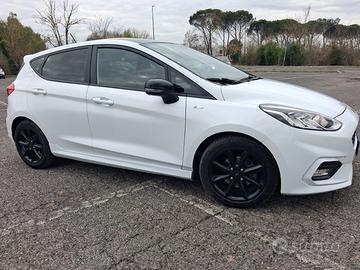 Ford Fiesta ST LINE