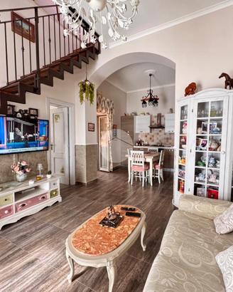 3 LOCALI A MARANO DI NAPOLI