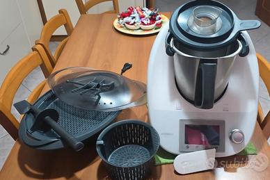 BIMBY TM5 COMPLETO CON COOK KEY