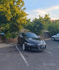 alfa romeo  147  versione black line 1.9 JTD 