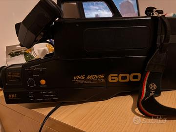 Telecamera HITACHI 600 con accessori