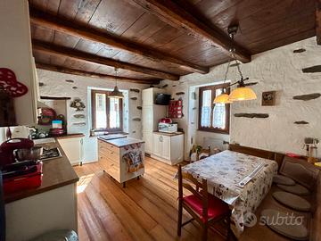 Casa indipendente in Valmalenco