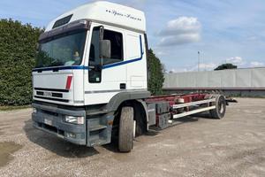 IVECO IVECO EUROTECH 190E38 A TELAIO