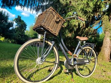 Bicicletta Olandese originale Cortina U4 3V 28"