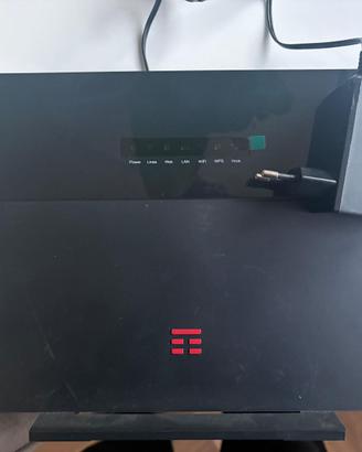 Modem Tim Hub Plus - Modello ZTE H388X