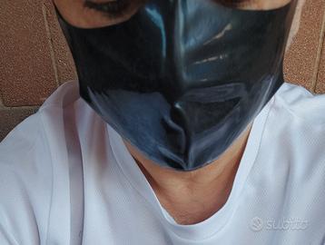 maschera puro latex