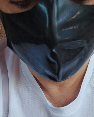 maschera puro latex