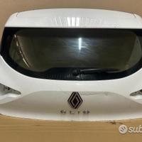 Portellone paraurti posteriore renault clio 2024