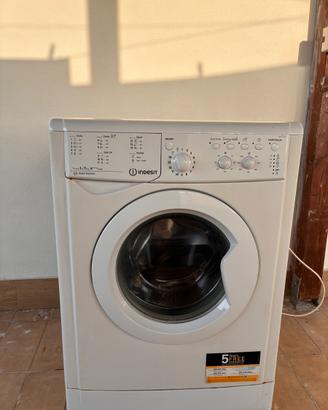 Lavatrice Indesit 7kg A+++