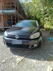 Volkswagen Golf VI 