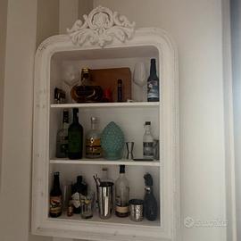 Cornice bar