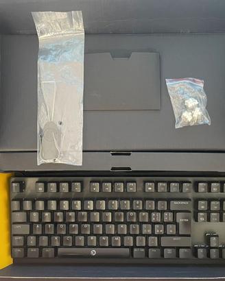 DREVO Tyrfing V2 – Tastiera Meccanica Gaming Layou