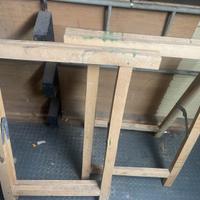 Due Cavalletti Pieghevoli in legno