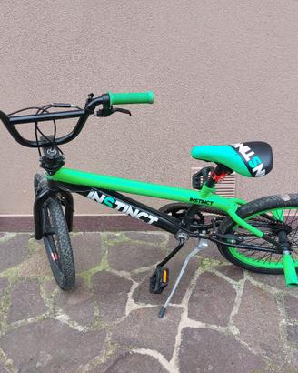 bicicletta BMX