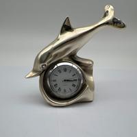 Orologio con delfino