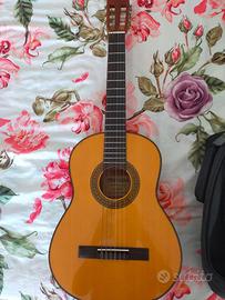Chitarra classica Privada