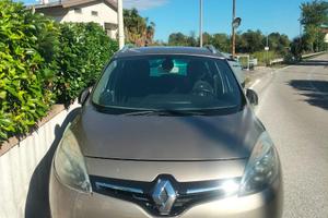 Renault Grand Scenic 3 2016 7 posti