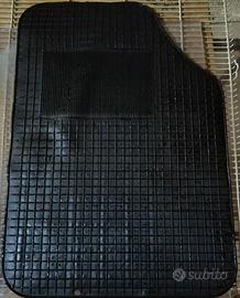 Tappetini auto universali anteriori in gomma NUOVI