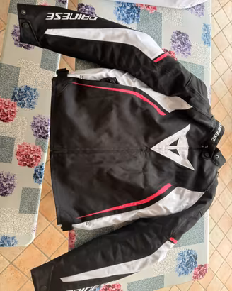 giubbotto donna da moto