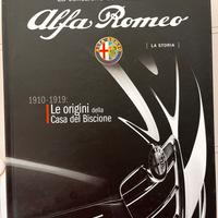 Collezione fascicoli Alfa Romeo centenario