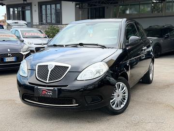 Lancia Ypsilon 1.4 Oro Ecochic GPL