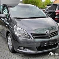Toyota verso-Toyota prius hibrid ricambi