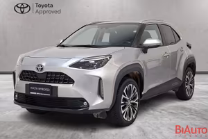 Toyota Yaris Cross 1.5h Lounge fwd 116cv e-cvt