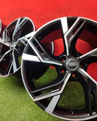 Cerchi Audi A6 A4 A5 A7 A8 Q3 Q4 Q5 Q7 9Jx20 ET33