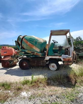 AUTOBETONIERA MERLO DBM 2500