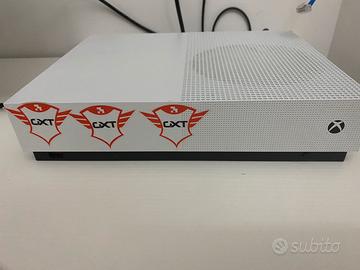 Xbox one s   1 TB