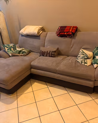 Divano letto angolare + divano 3 posti