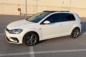 Volkswagen Golf 7.5 R-Line 2019