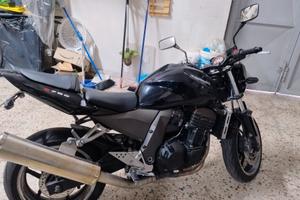 Kawasaki 750 in perfetto stato