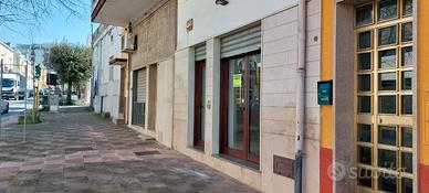 Locale uso ufficio a Grottaglie